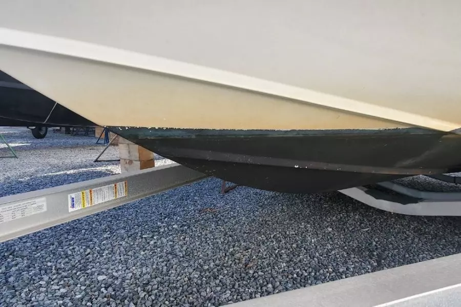 2011 Boston Whaler 180 Dauntless