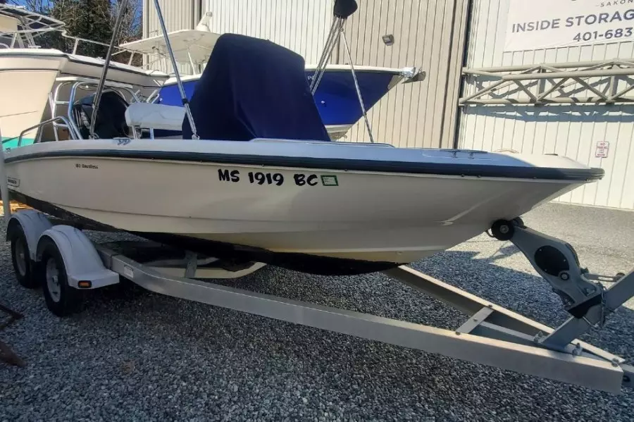 2011 Boston Whaler 180 Dauntless
