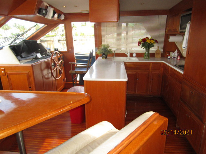 55' Ocean Alexander pilothouse starboard