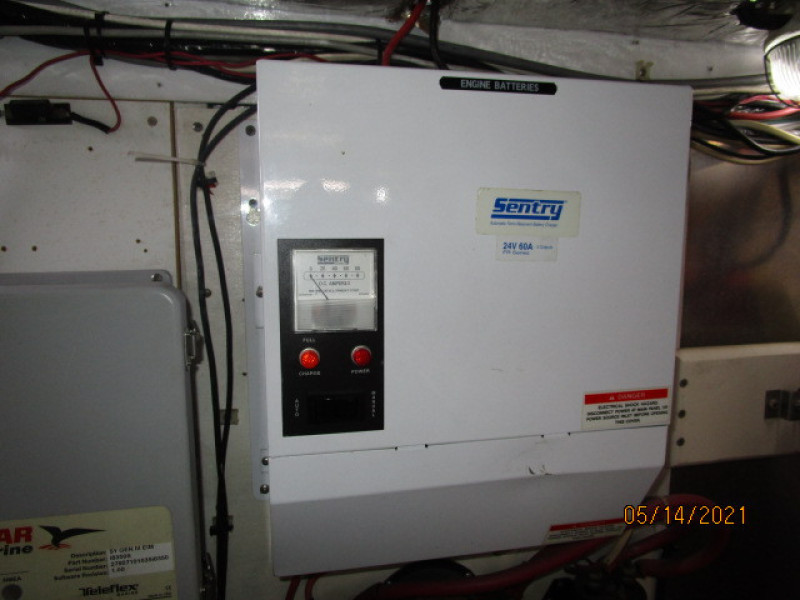 55' Ocean Alexander battery charger2