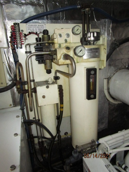 55' Ocean Alexander stabilizer system