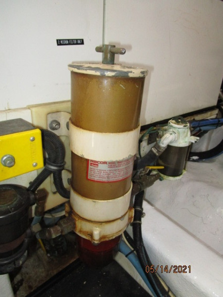 55' Ocean Alexander port generator Racor fuel filter