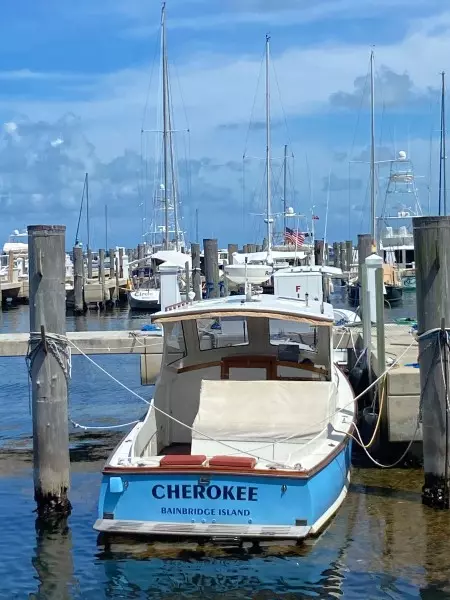 CHEROKEE 32ft Wasque Yacht For Sale
