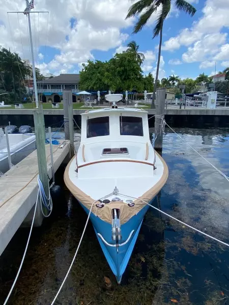 CHEROKEE 32ft Wasque Yacht For Sale