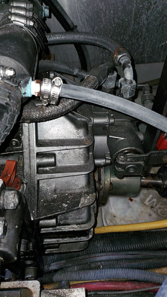 2004 Mainship 390 Sedan