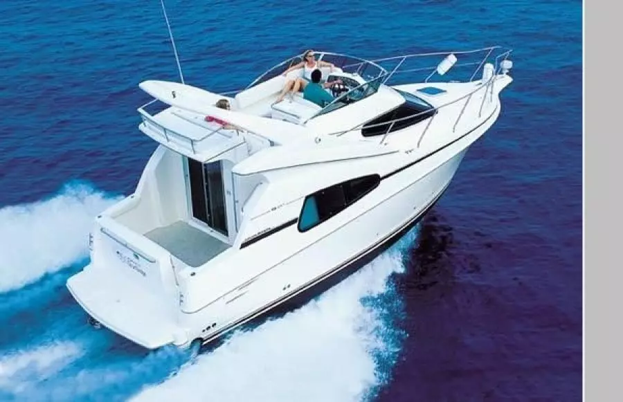 2001 Silverton 330 Sport Bridge