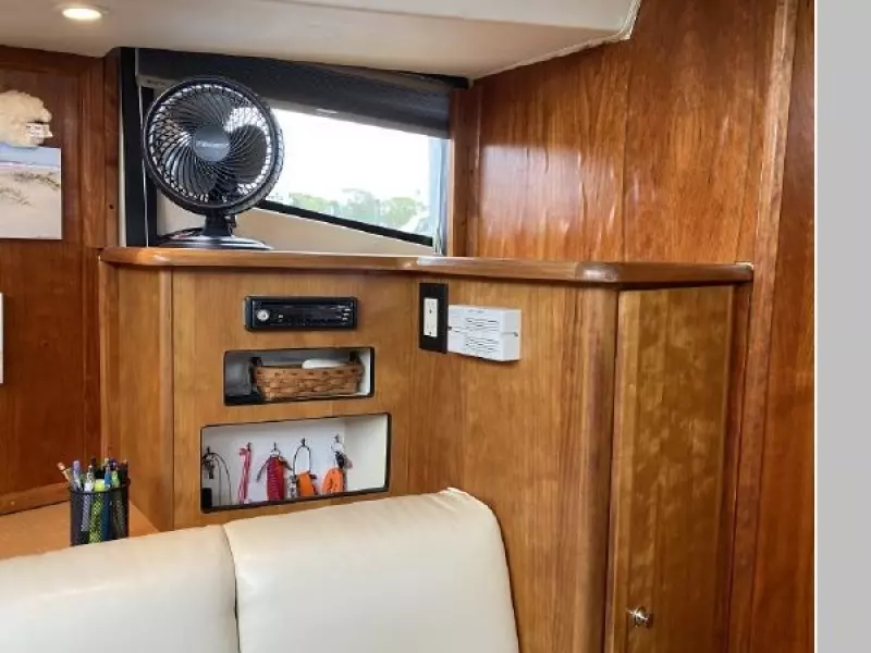 2001 Silverton 330 Sport Bridge