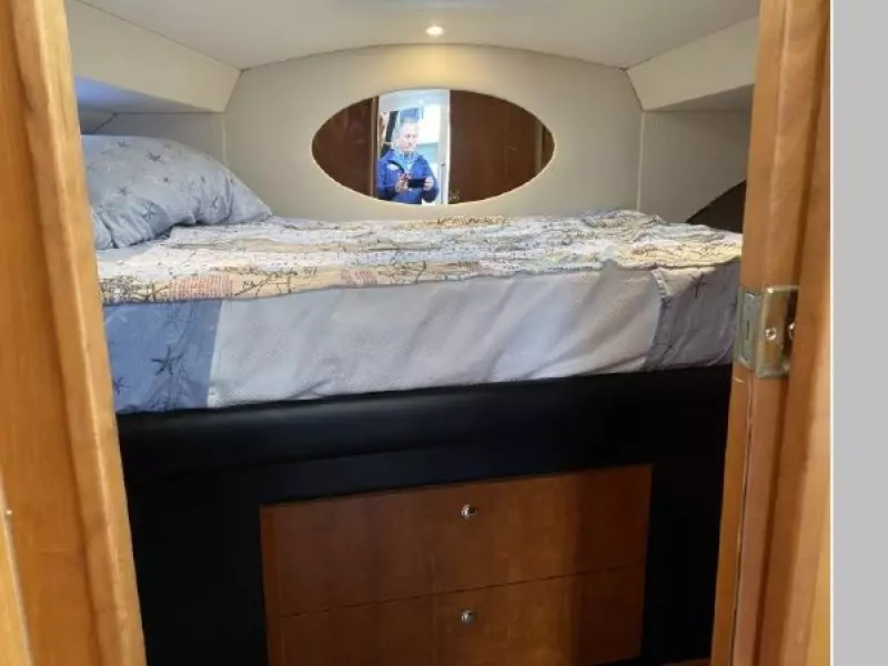 2001 Silverton 330 Sport Bridge