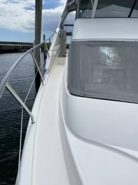 2001 Silverton 330 Sport Bridge