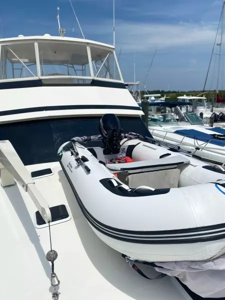 1990 Viking 