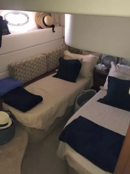 2006 Silverton 43 Sport Bridge