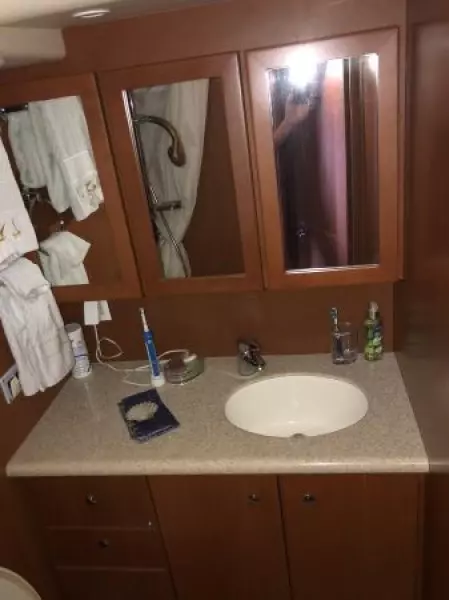 2006 Silverton 43 Sport Bridge