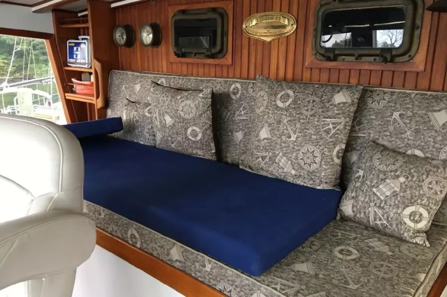 1982 Kadey-Krogen Cruiser