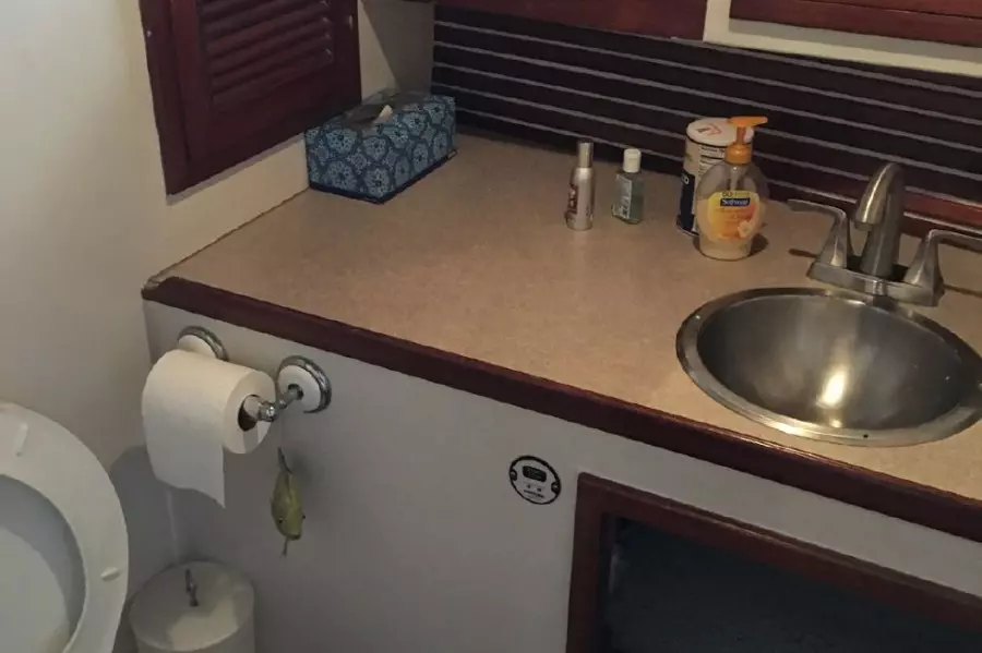 1982 Kadey-Krogen Cruiser