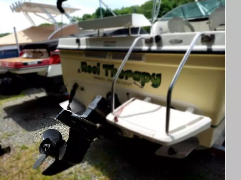 2007 Trophy 2052 Walkaround