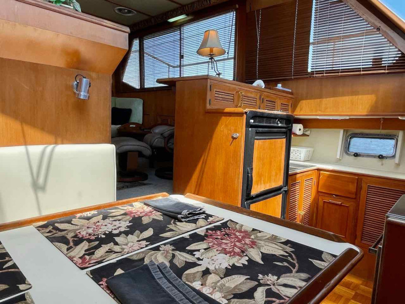 1986 Oceania 40 Sundeck