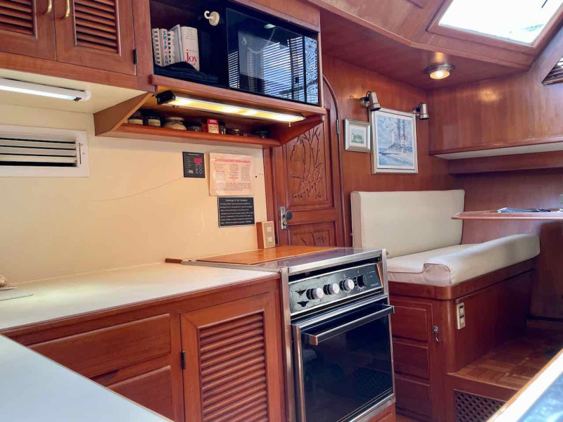 1986 Oceania 40 Sundeck