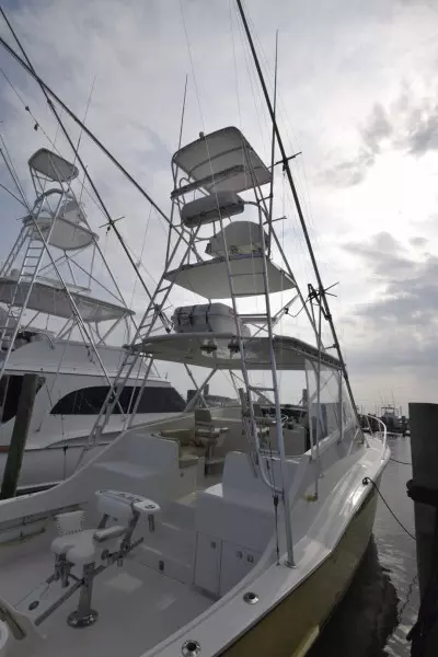 Yellow Fin 36ft Hatteras Yacht For Sale
