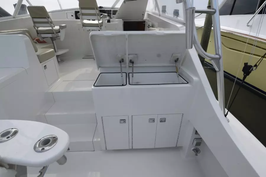 Yellow Fin 36ft Hatteras Yacht For Sale