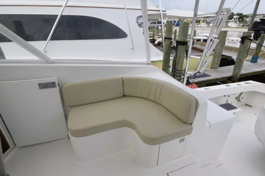 Yellow Fin 36ft Hatteras Yacht For Sale