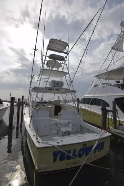 Yellow Fin 36ft Hatteras Yacht For Sale