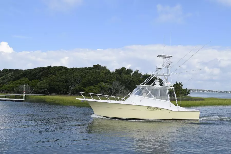 Yellow Fin 36ft Hatteras Yacht For Sale