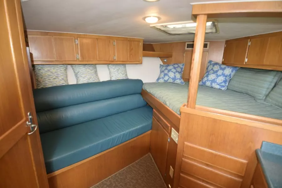 Yellow Fin 36ft Hatteras Yacht For Sale