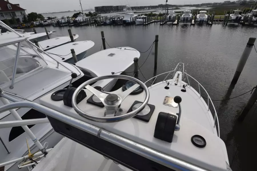 Yellow Fin 36ft Hatteras Yacht For Sale