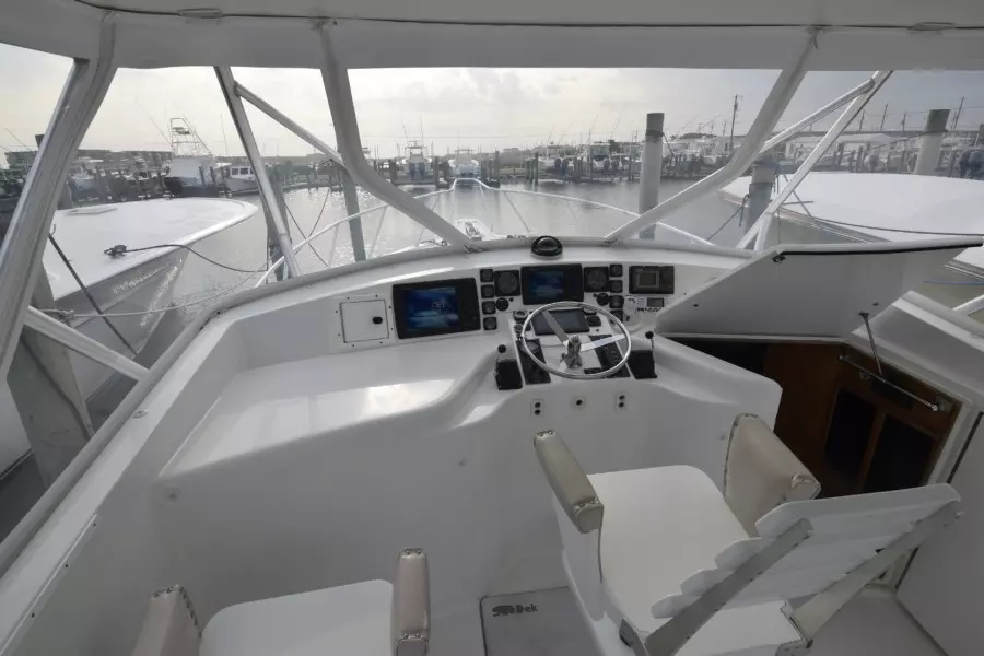 Yellow Fin 36ft Hatteras Yacht For Sale