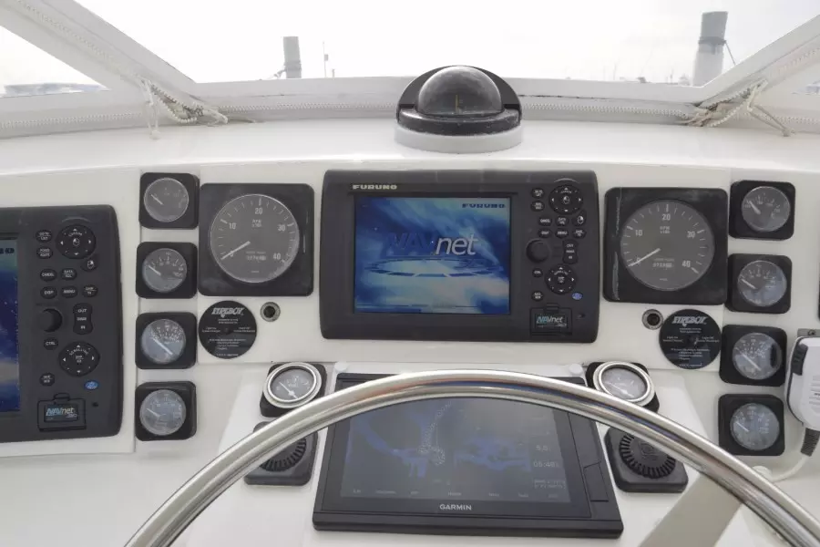 Yellow Fin 36ft Hatteras Yacht For Sale