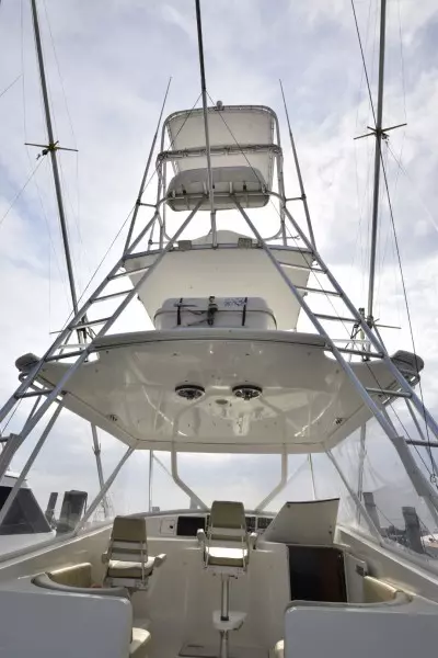 Yellow Fin 36ft Hatteras Yacht For Sale