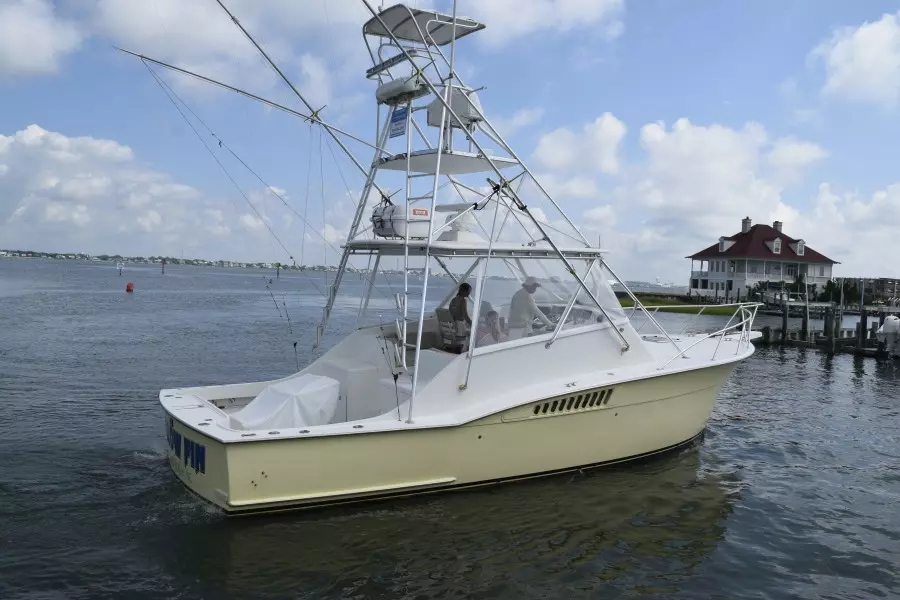 Yellow Fin 36ft Hatteras Yacht For Sale