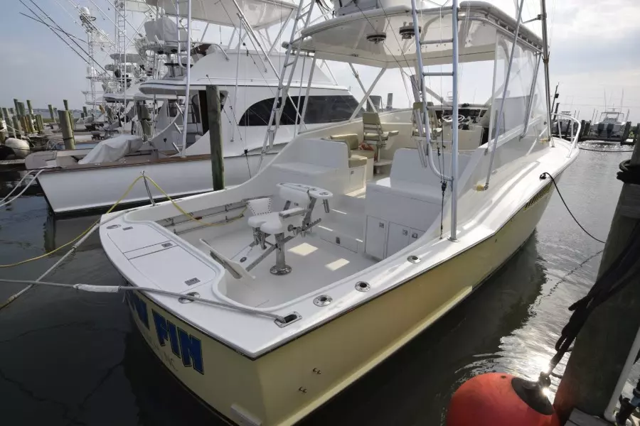 Yellow Fin 36ft Hatteras Yacht For Sale