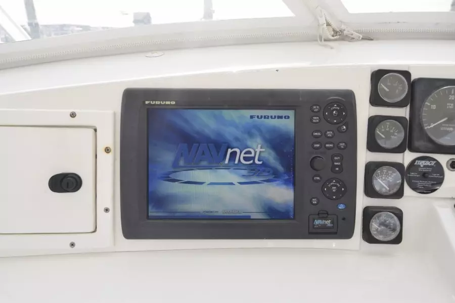 Yellow Fin 36ft Hatteras Yacht For Sale