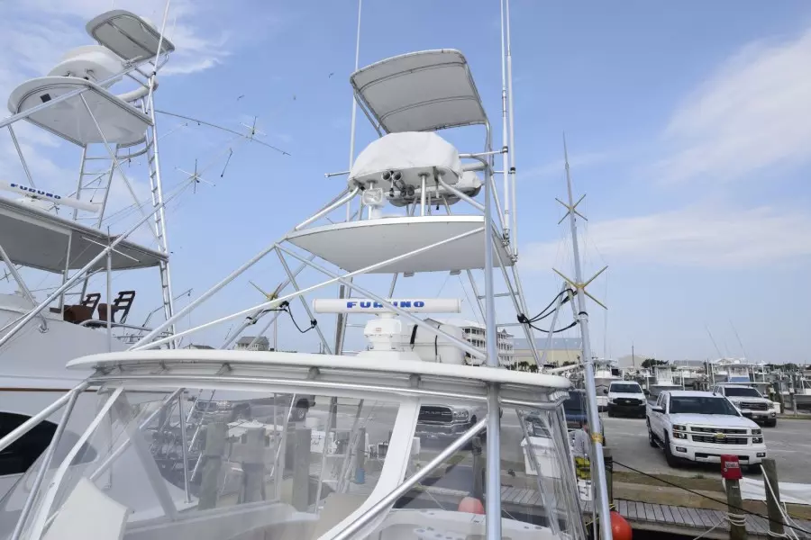 Yellow Fin 36ft Hatteras Yacht For Sale