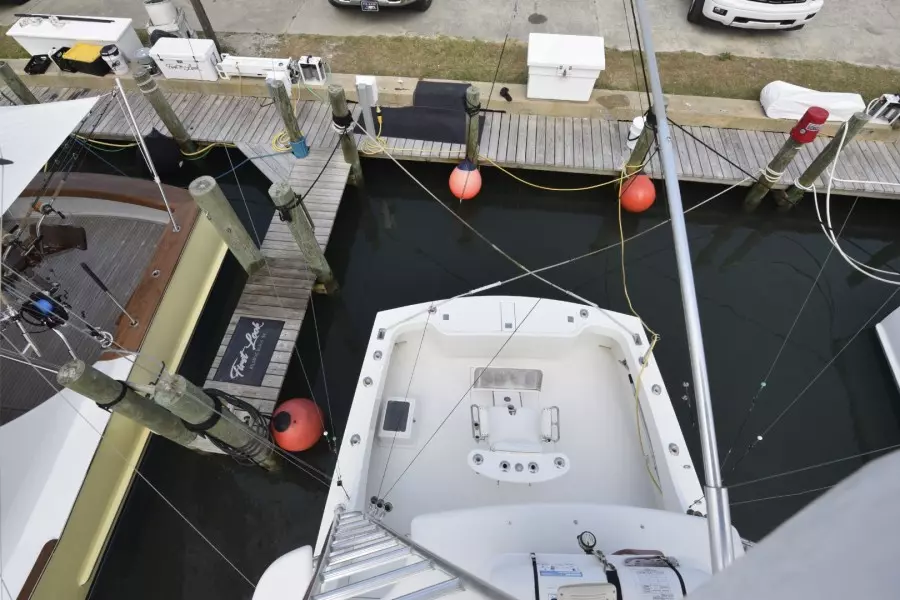 Yellow Fin 36ft Hatteras Yacht For Sale