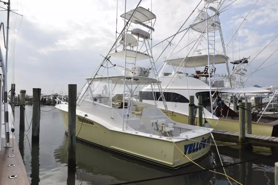 Yellow Fin 36ft Hatteras Yacht For Sale