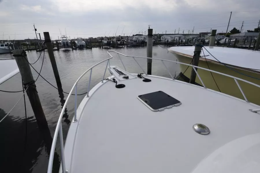 Yellow Fin 36ft Hatteras Yacht For Sale