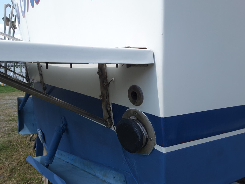 1984 Uniflite Aft cabin