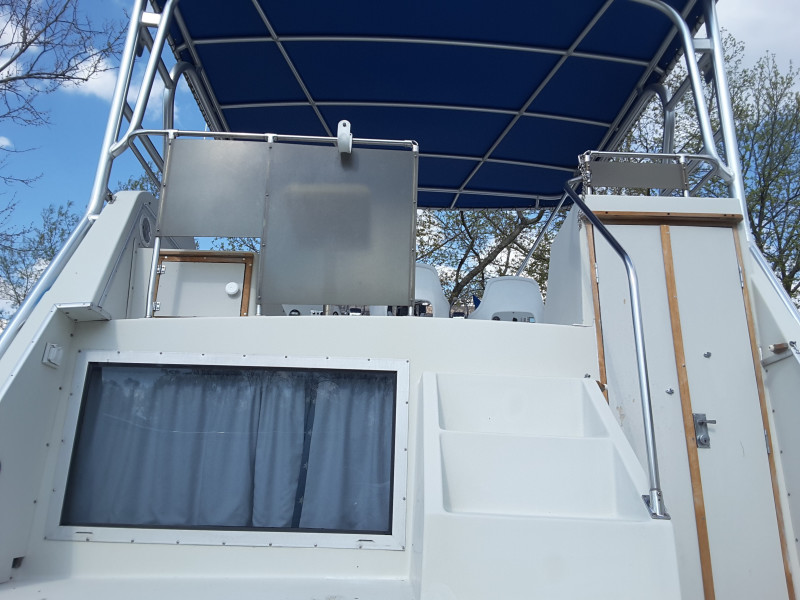 1984 Uniflite Aft cabin