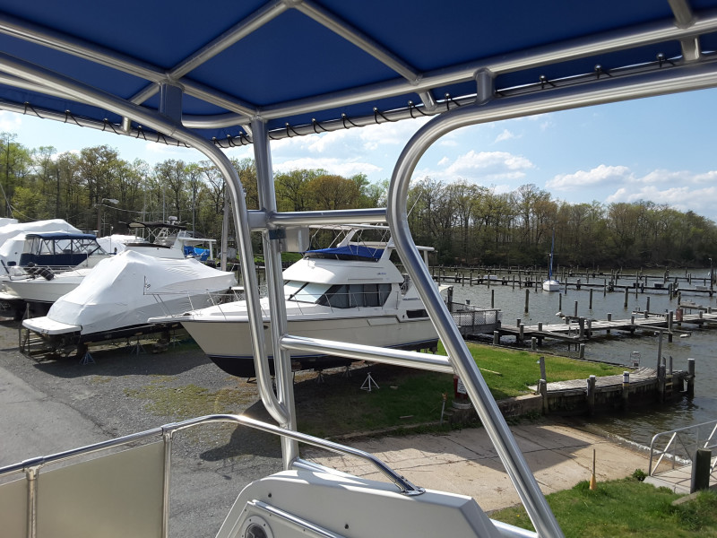 1984 Uniflite Aft cabin