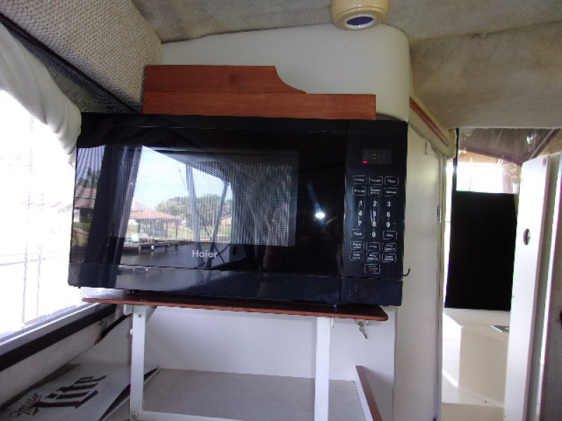 2004 Bayliner 289 Classic