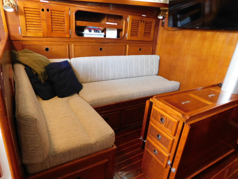 1989 Brewer 44