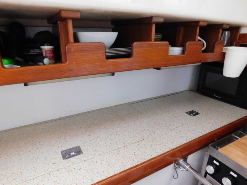 1989 Brewer 44
