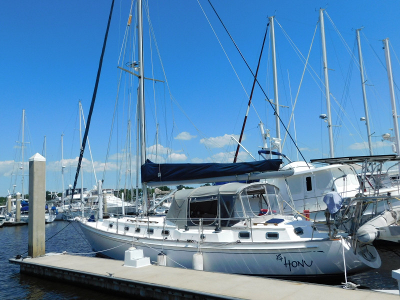 1989 Brewer 44