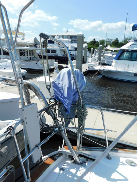 1989 Brewer 44