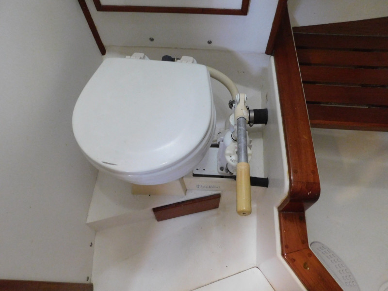 1989 Brewer 44