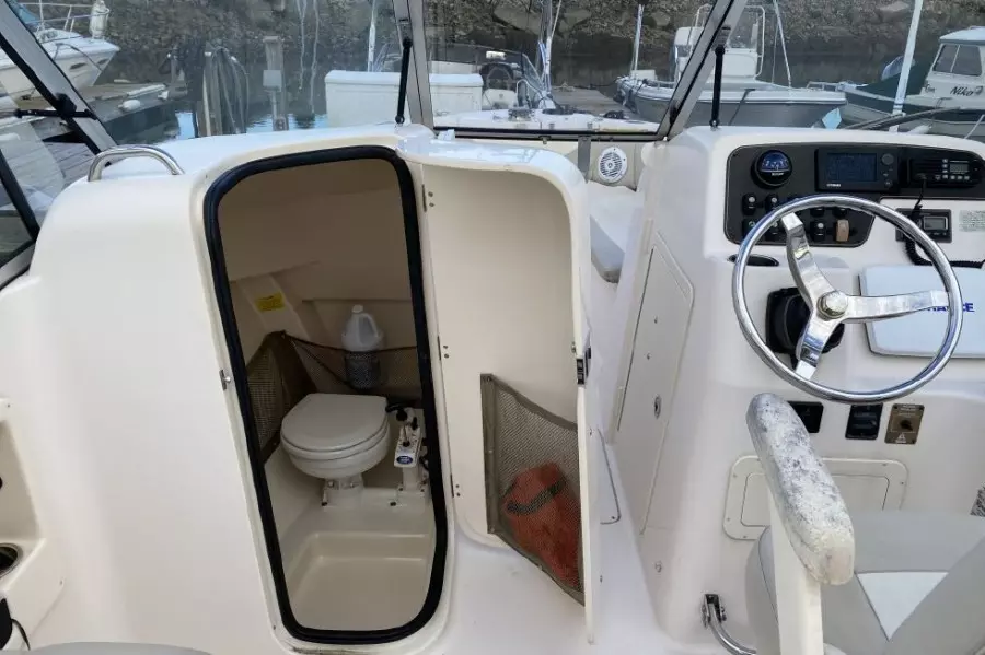 2012 Grady-White Freedom 255