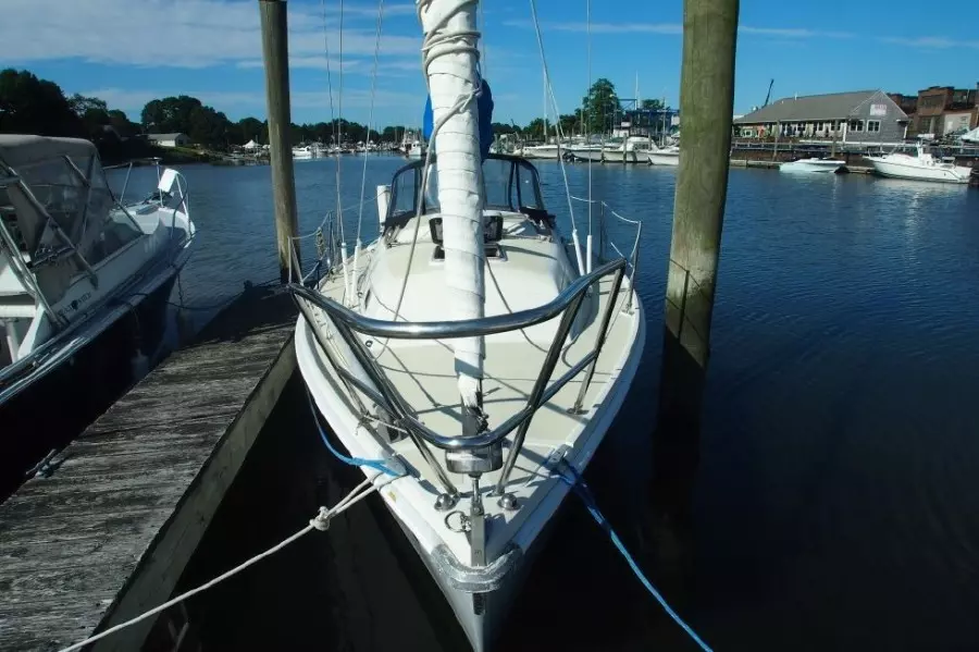 Day Game 25ft Ericson Yacht For Sale