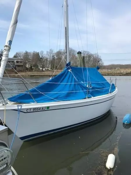 Day Game 25ft Ericson Yacht For Sale